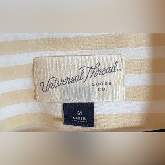 Universal Thread Cream Striped Collared pull Over Cropped Blouse - Picture 2 of 3